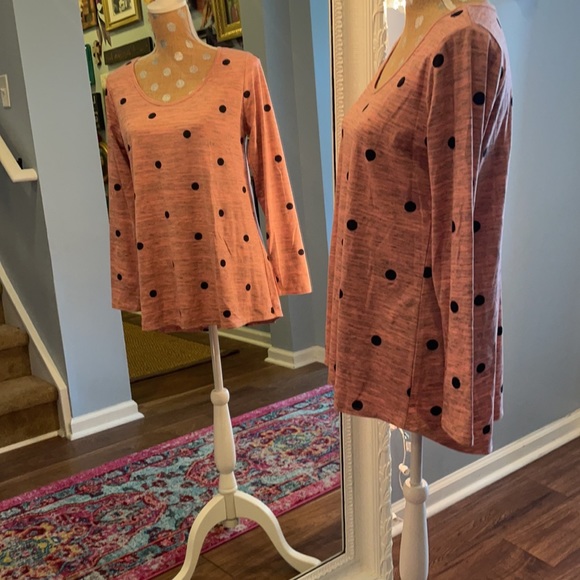 Lularoe long sleeve scoop neck t shirt Medium - Picture 4 of 8